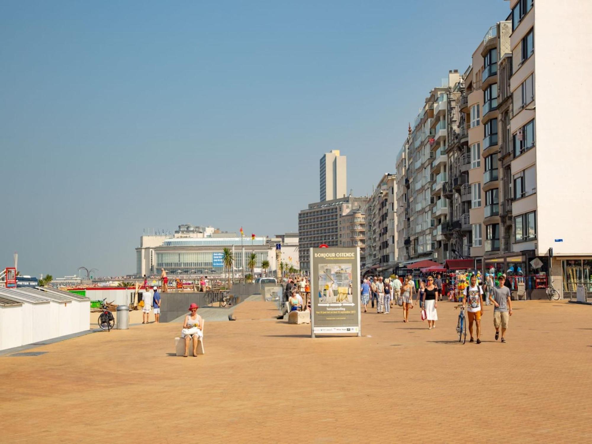 Centrally Located With Spacious Terrace * Oostende